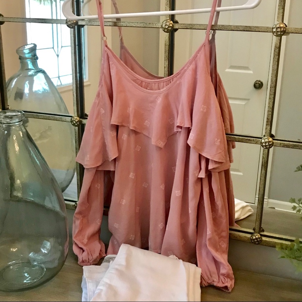 Abercrombie light pink top🎆LIKE NEW!